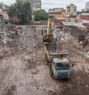 Removidos  escombros do edifício que desabou em Luanda