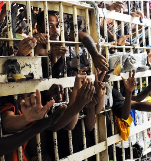 País com mais de 3.500 processos de excesso de prisão preventiva.