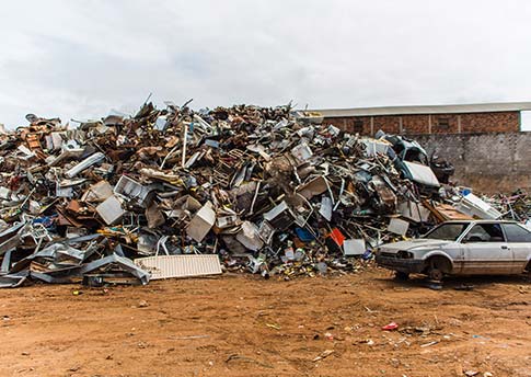 casas de pessagem de material ferroso no Huambo.