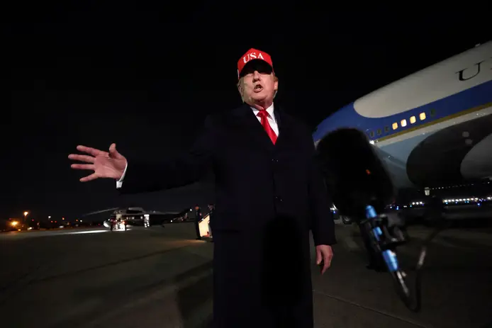 Trump critica Papa