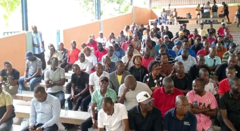 Jornalistas angolanos declaram greve de três dias