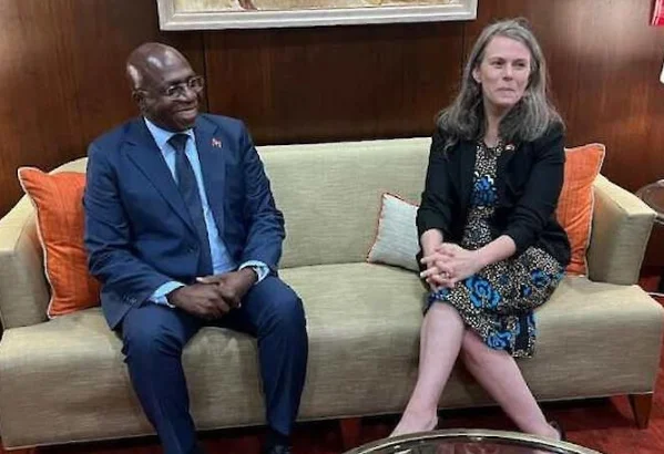 Téte António efectua visita de trabalho de dois dias ao Canadá.