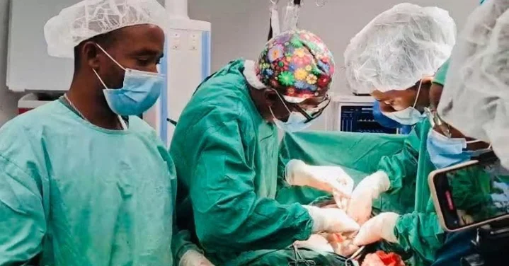 Hospital do Cuanza-Norte remove tumor renal de 5 kg em uma criança de 4 anos.