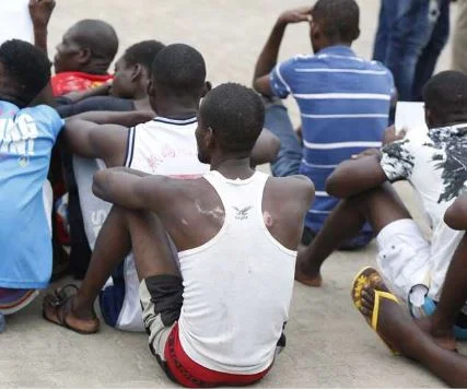 Magistrado constata situação de reclusos condenados sem liquidação das penas e cópias das sentenças em Cabinda,