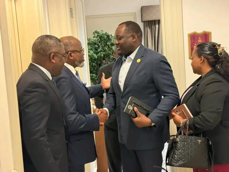 MPLA e UNITA reforçam diálogo institucional em Luanda.