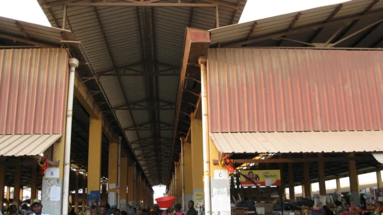 Mercado dos Congoleses