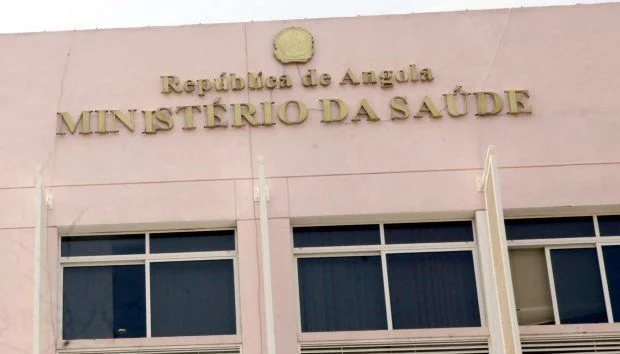MINSA mobiliza mais de 350 especialistas para reforçar resposta ao Ébola.
