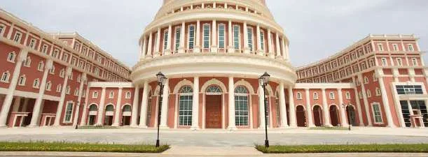 Em causa estão o preâmbulo e os capítulos I e II da iniciativa legislativa, cujos conteúdos deverão ser reformulados antes do reinício da apreciação na especialidade. Durante a reunião conjunta das comissões, os deputados defenderam a revisão de vários dispositivos, ao alegarem que a actual redacção não traduz de forma clara os objectivos da futura lei nem o seu âmbito de aplicação