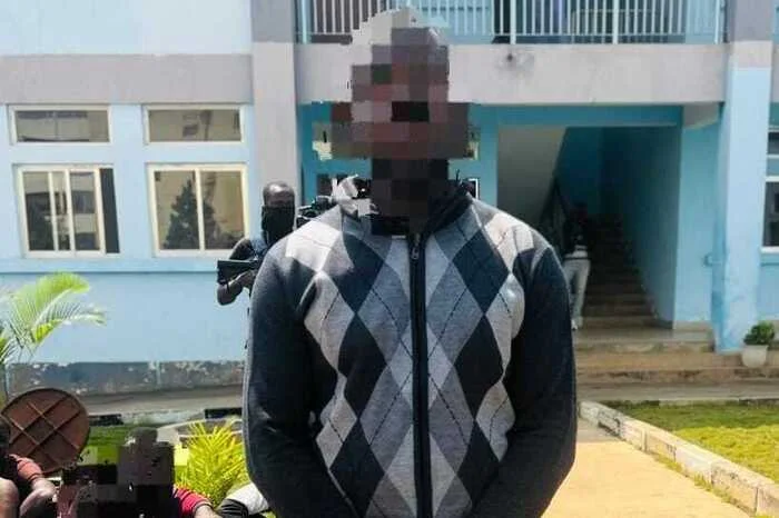 Pastor detido por alegado abuso sexual