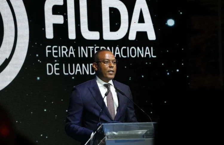 Angola criou mais de 700 mil empregos