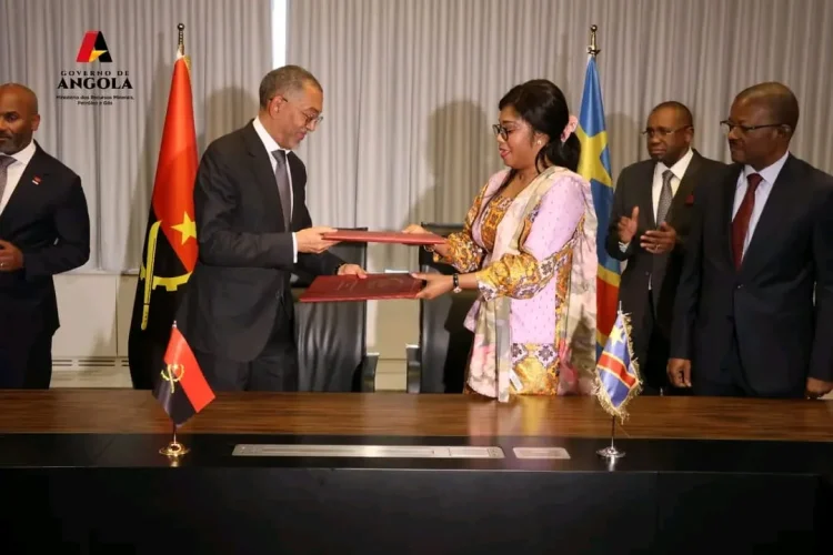 Angola e RDC reforçam cooperação na exploração conjunta de hidrocarbonetos.