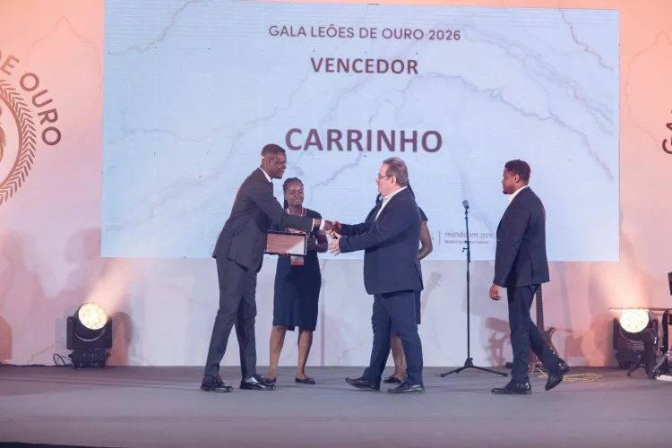 Grupo Carrinho distinguido como melhor expositor na categoria de alimentação e bebidas