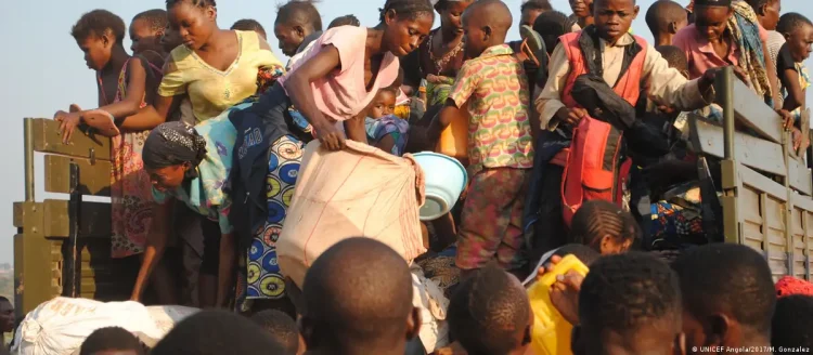 Mais de 200 cidadãos da RDC regressam voluntariamente ao país de origem