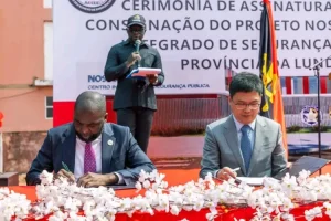 Assinatura do auto de consignação marca arranque das obras do CISP da Lunda-Sul
