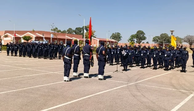 Promovidos mais de 100 efectivos da Polícia Nacional na Huíla