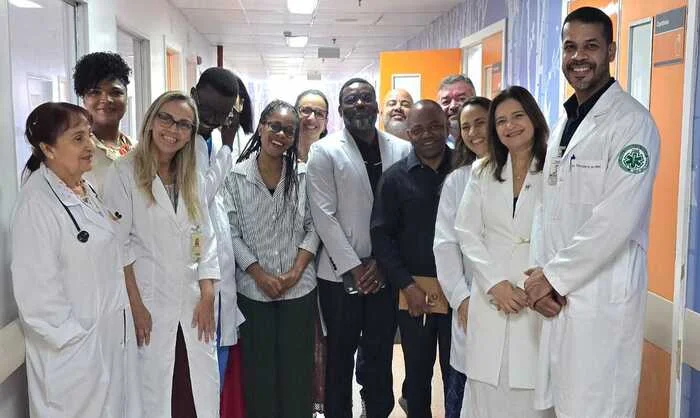 Angola prepara formação especializada das equipas do Hospital de Queimados no Brasil