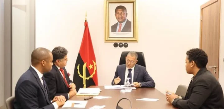 Angola e Reino Unido reforçam cooperação