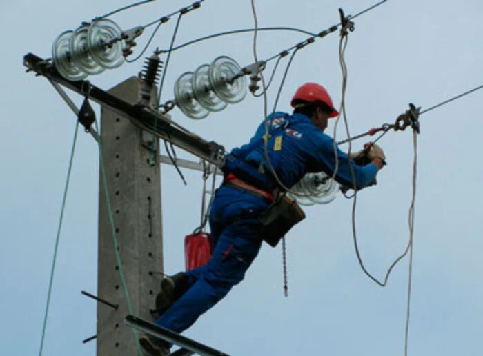 ENDE garante celeridade nos trabalhos para reposição da energia nos Ramiros.