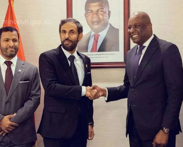 Angola e Omã preparam cooperação para investimentos no sector da habitação e infraestruturas.