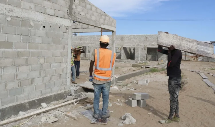 mpresas do sector de construção enfrentam juros altos