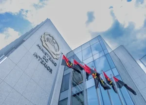 MININT proíbe funcionários de aceitar ofertas de empresas fornecedoras.
