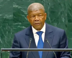 Presidente da República defende maior atenção ao que África tem a dizer ao mundo.