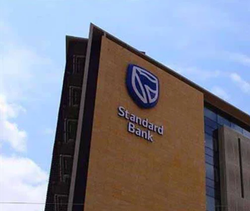 Standard Bank vai vender acções a preços variados