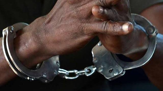 Menor morre após ataque com faca à saída da escola em Luanda