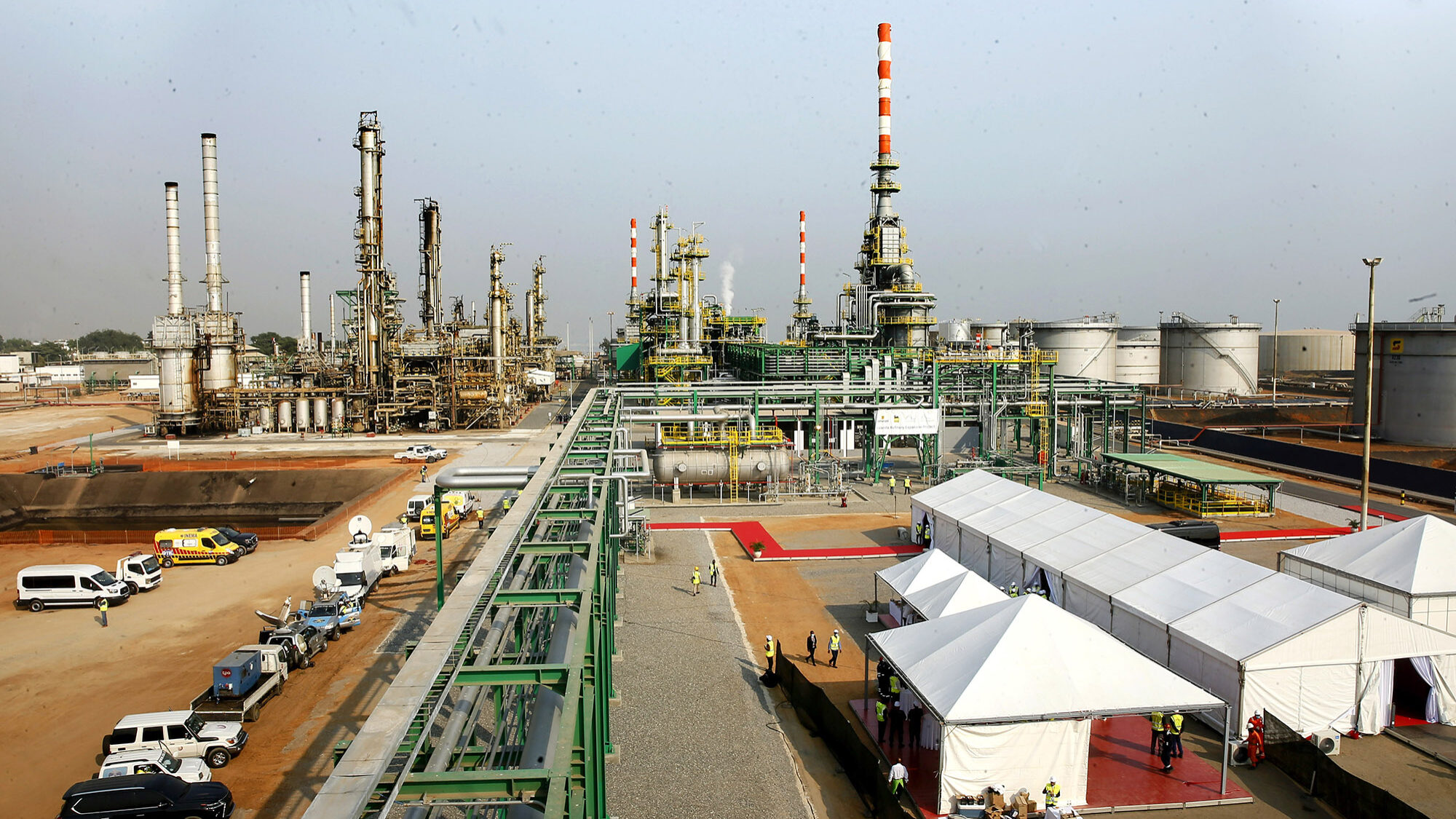Namibia convidada a investir na refinaria do Lobito.