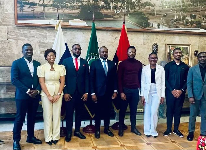 Angola procura reforçar parcerias